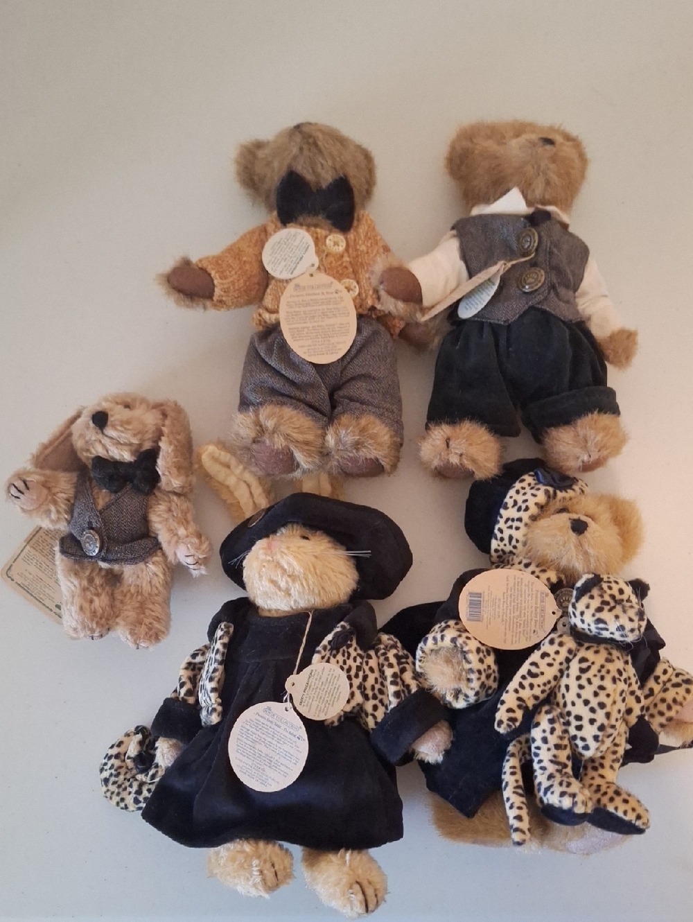 5 Boyds Bears- Indy, Emily Babbit, Bailey Bear, Matthew H. Bear, & Edmund. NWT